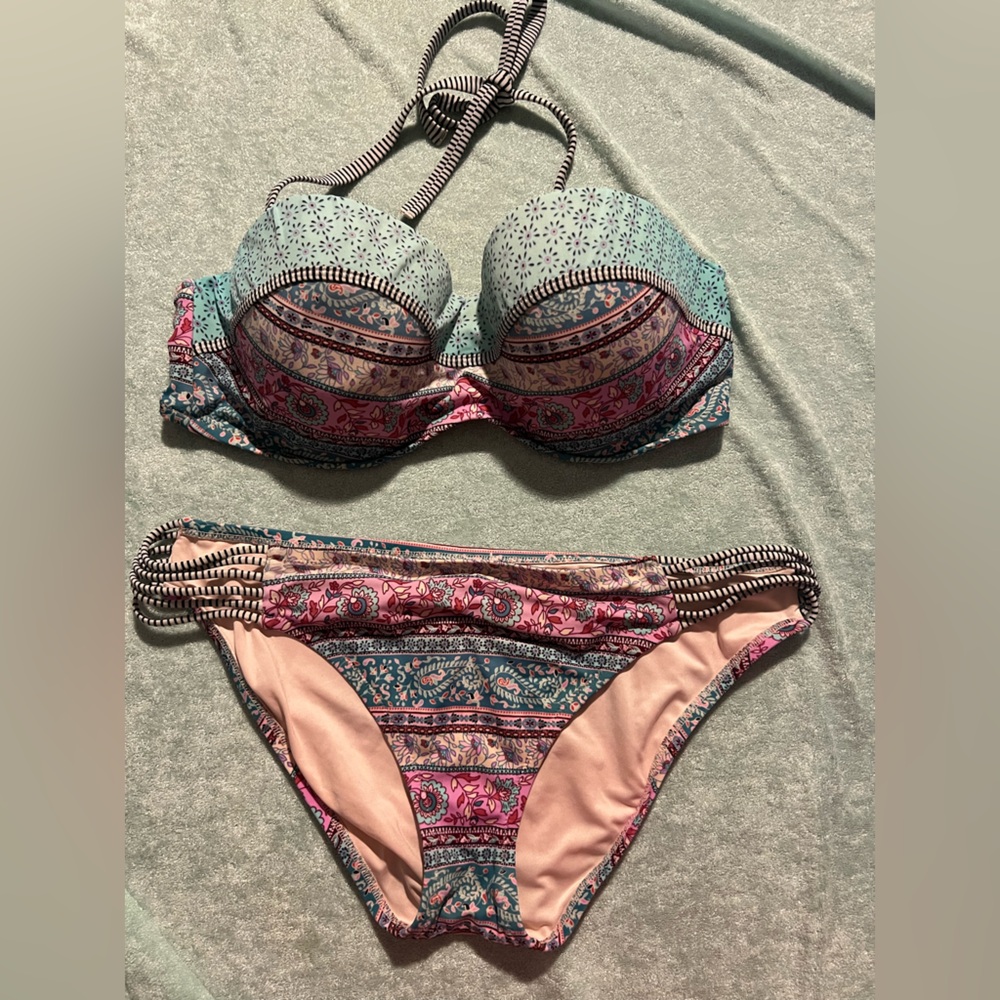 Shade & Shore Teal, Pink & Navy Paisley Push-Up Bikini Bathing Suit 36D Large